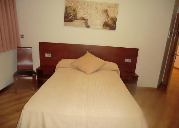 Naval Do Espino Отель Донсьон