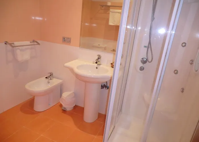 Naval Do Espino מלון *