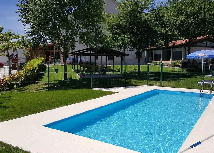 Отель Naval Do Espino Донсьон